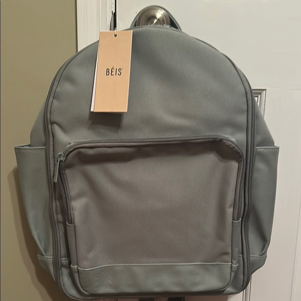 BEIS Gray Backpack Modern Design Versatile